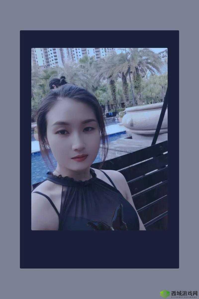 反差妈妈抖音风剪辑视频大揭秘：从日常到惊艳的瞬间，看妈妈如何玩转反差魅力
